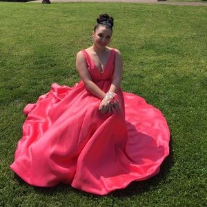 Sherri Hill Prom Dress